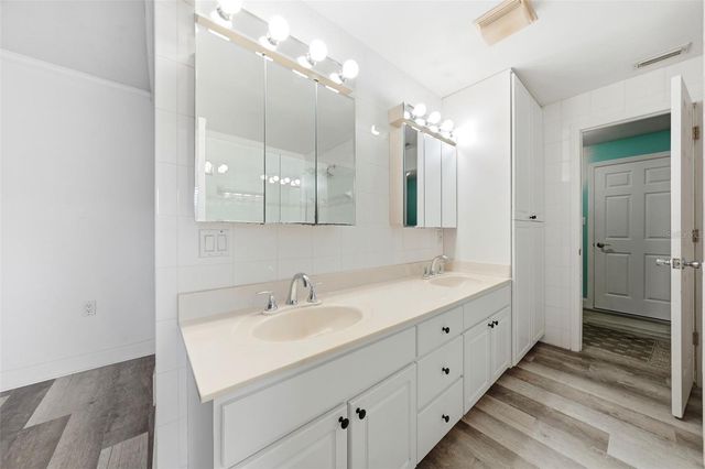 6254 ALLIGATOR LAKE SHORE EAST, St Cloud, FL 34771