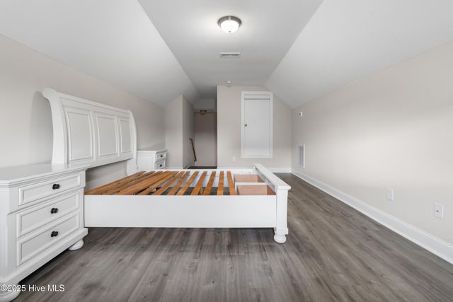 380 Avendale Drive, Rocky Point, NC 28457