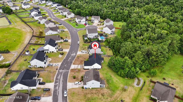 380 Avendale Drive, Rocky Point, NC 28457