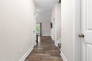 380 Avendale Drive, Rocky Point, NC 28457