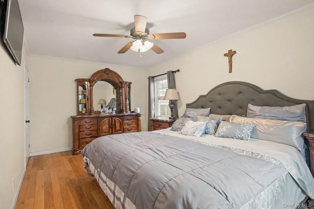 5643 195th Street, Fresh Meadows, NY 11365