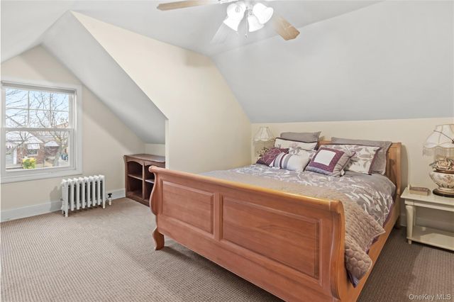 5643 195th Street, Fresh Meadows, NY 11365