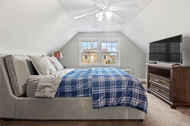 5643 195th Street, Fresh Meadows, NY 11365