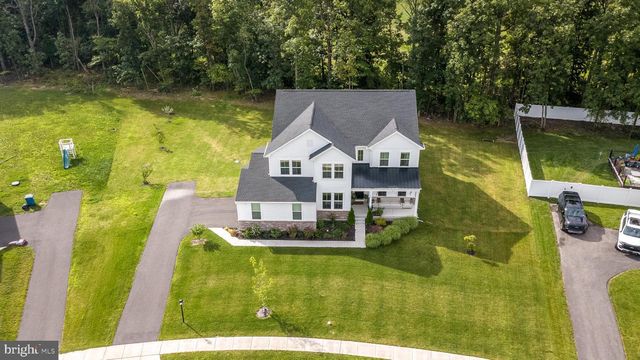 1025 MARIWILL DR, Quakertown, PA 18951