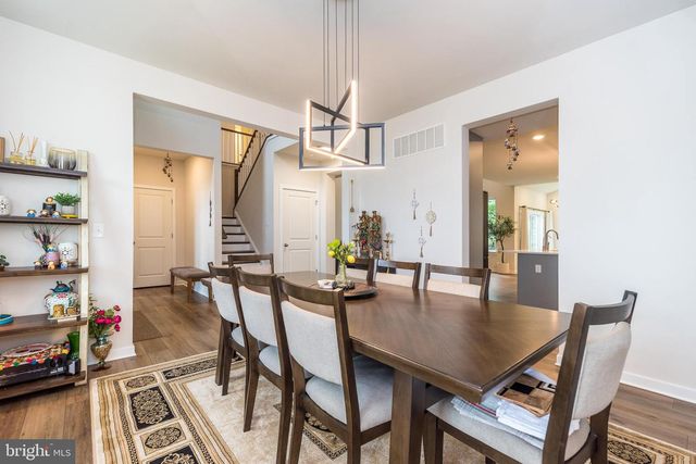 1025 MARIWILL DR, Quakertown, PA 18951