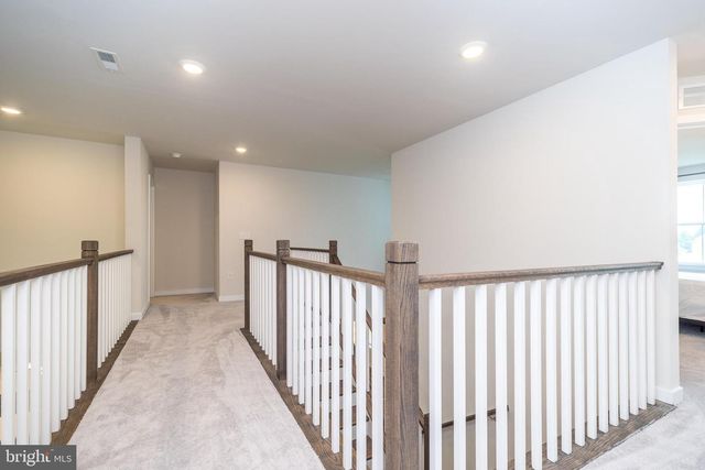 1025 MARIWILL DR, Quakertown, PA 18951