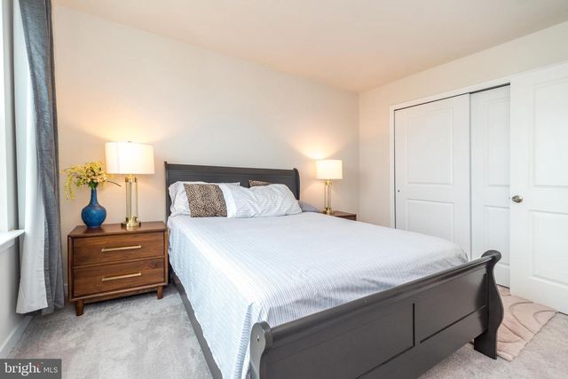 1025 MARIWILL DR, Quakertown, PA 18951