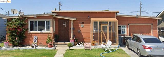 1425 E Alisal ST, Salinas, CA 93905