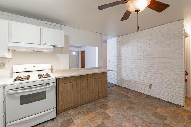 1235 E SYLVAN AVENUE, Appleton, WI 54915