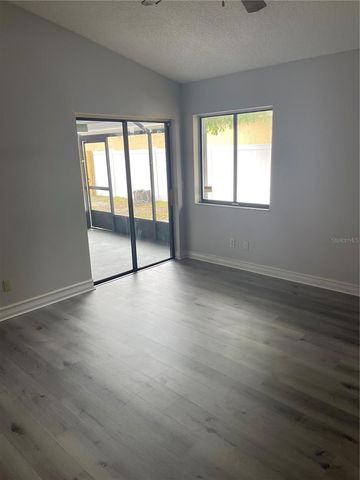 425 BLUE JACKET LN, Orlando, FL 32825