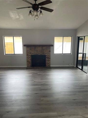 425 BLUE JACKET LN, Orlando, FL 32825