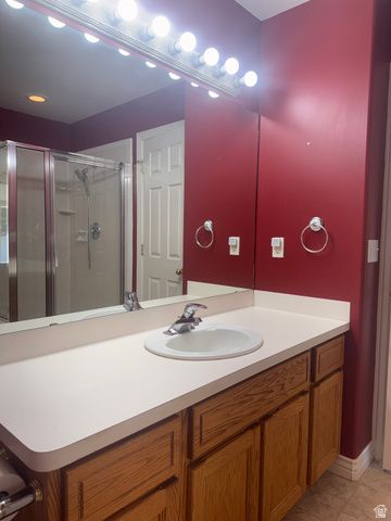 7922 S 2325 E, South Weber, UT 84405