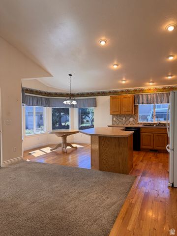 7922 S 2325 E, South Weber, UT 84405