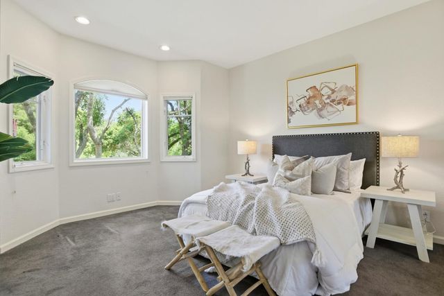 2060 Bunker Hill Drive, San Mateo, CA 94402