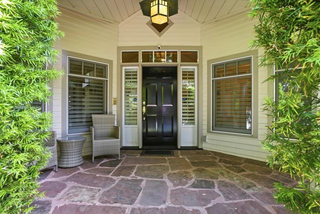 2060 Bunker Hill Drive, San Mateo, CA 94402