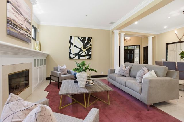 2060 Bunker Hill Drive, San Mateo, CA 94402