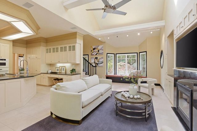 2060 Bunker Hill Drive, San Mateo, CA 94402