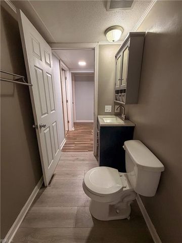 1214 Kansas ST, Suffolk, VA 23434