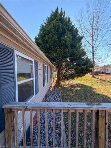 1214 Kansas ST, Suffolk, VA 23434