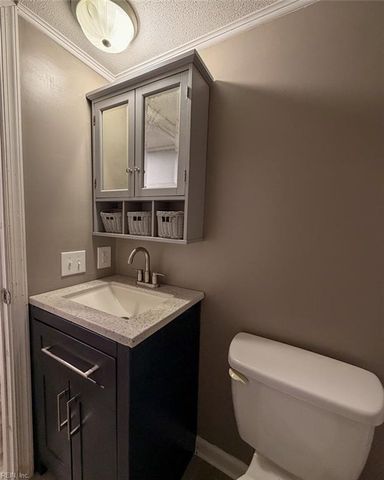 1214 Kansas ST, Suffolk, VA 23434