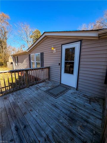 1214 Kansas ST, Suffolk, VA 23434