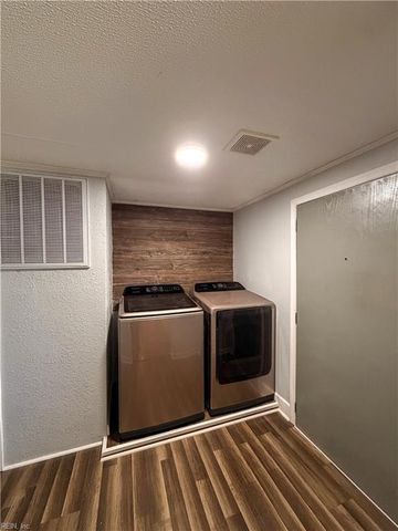 1214 Kansas ST, Suffolk, VA 23434