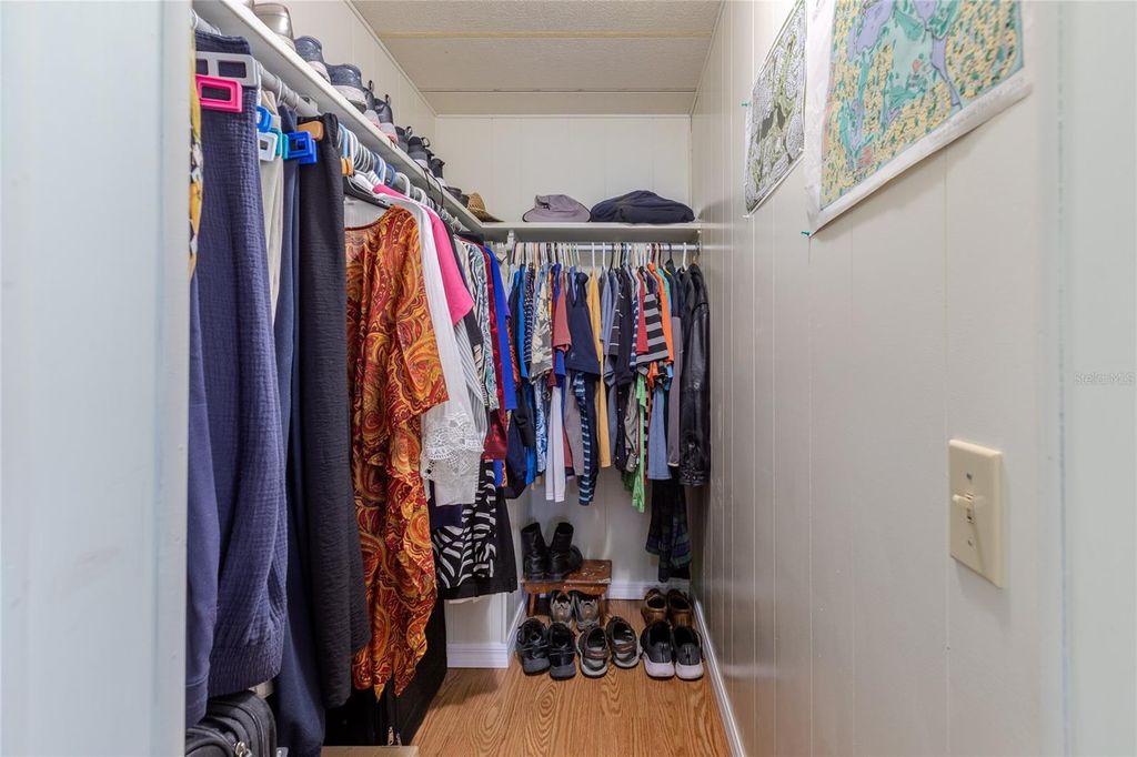 Image 14 of property listing at 2100 KINGS HIGHWAY 444, Port Charlotte, FL 33980