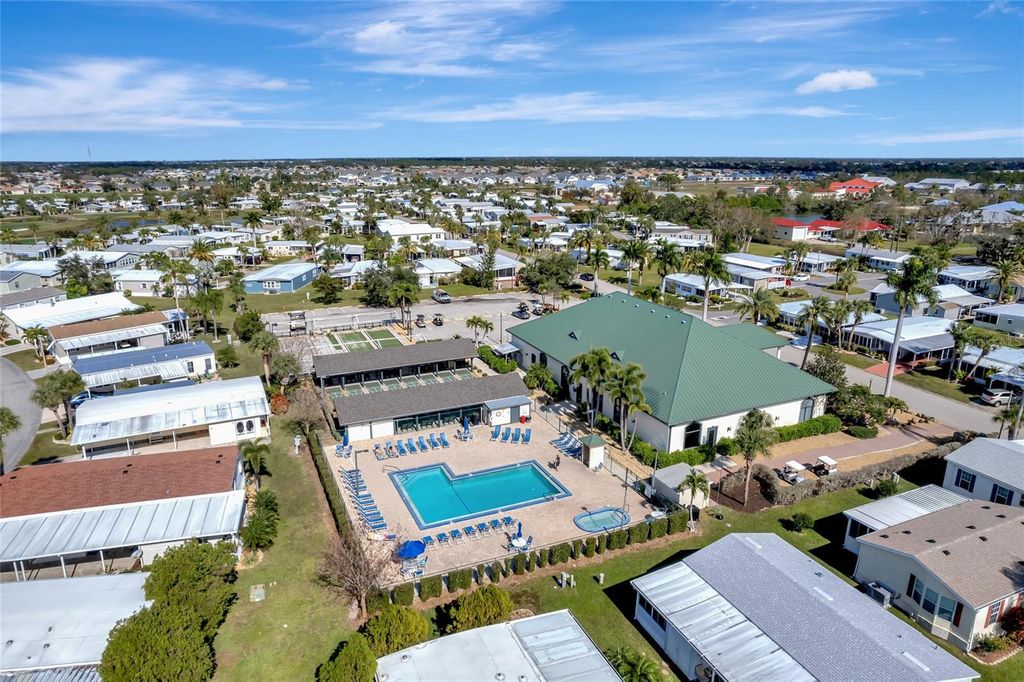 Image 25 of property listing at 2100 KINGS HIGHWAY 444, Port Charlotte, FL 33980