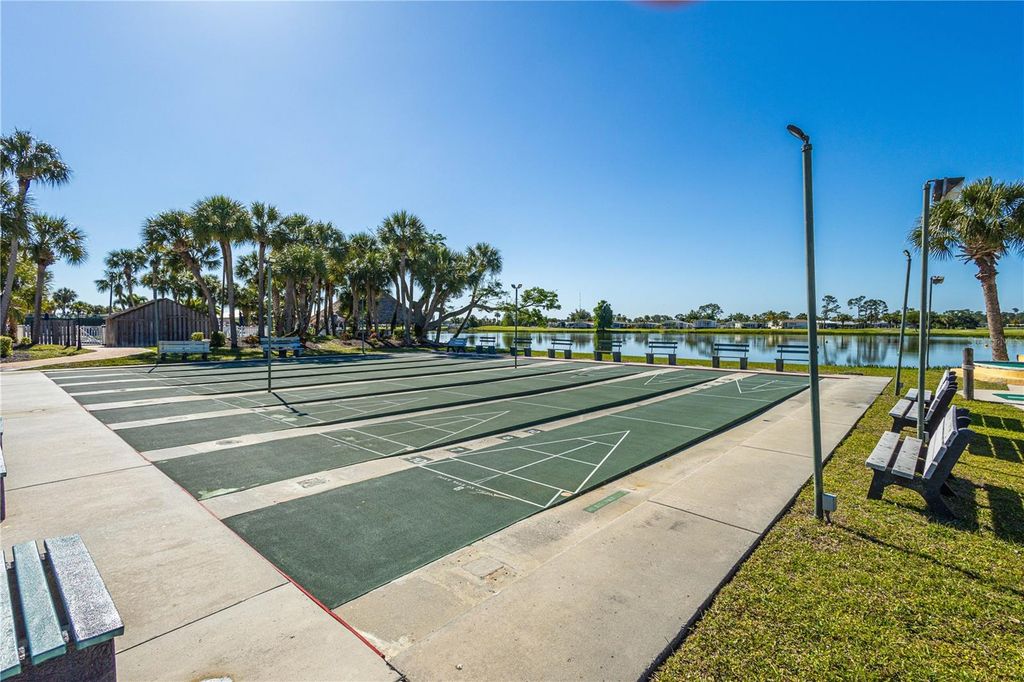 Image 44 of property listing at 2100 KINGS HIGHWAY 444, Port Charlotte, FL 33980