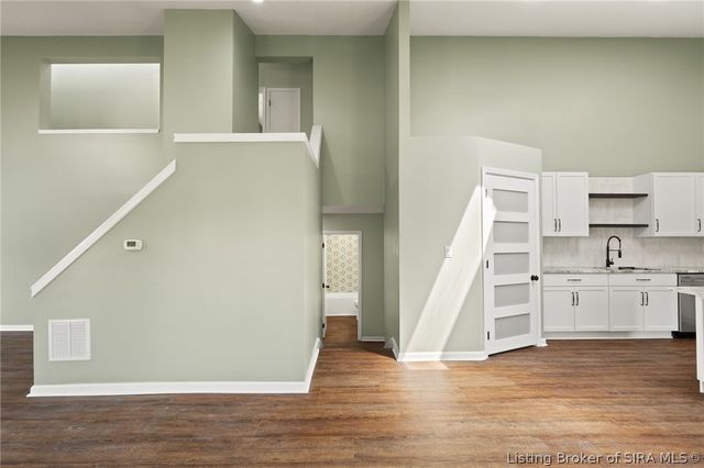 3015 Creek Ridge Drive, New Albany, IN 47150