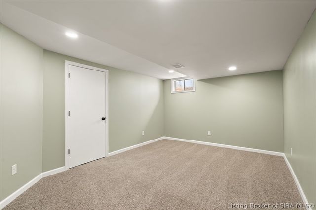 3015 Creek Ridge Drive, New Albany, IN 47150