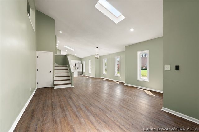 3015 Creek Ridge Drive, New Albany, IN 47150