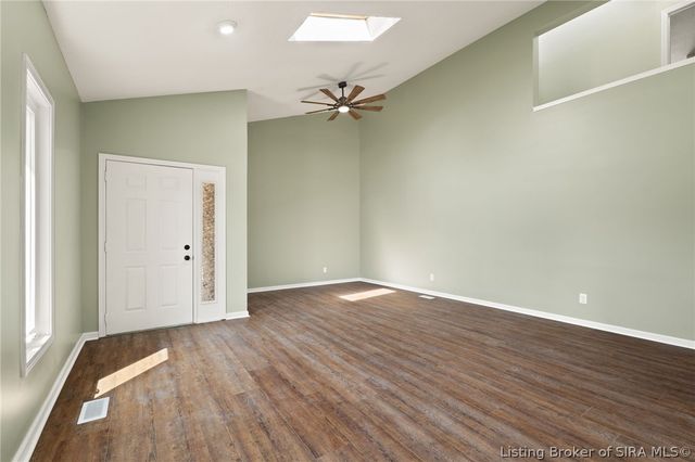 3015 Creek Ridge Drive, New Albany, IN 47150