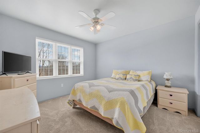 3 Windsor Garden Drive, New Windsor, NY 12553