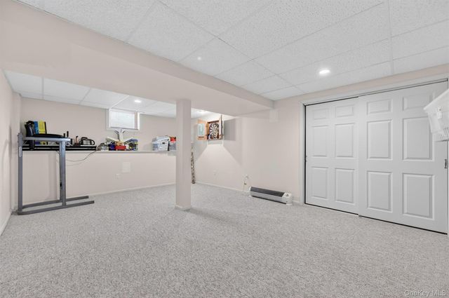 3 Windsor Garden Drive, New Windsor, NY 12553