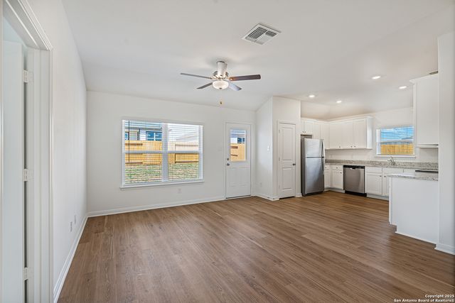 16044 Imes Way, Lytle, TX 78052