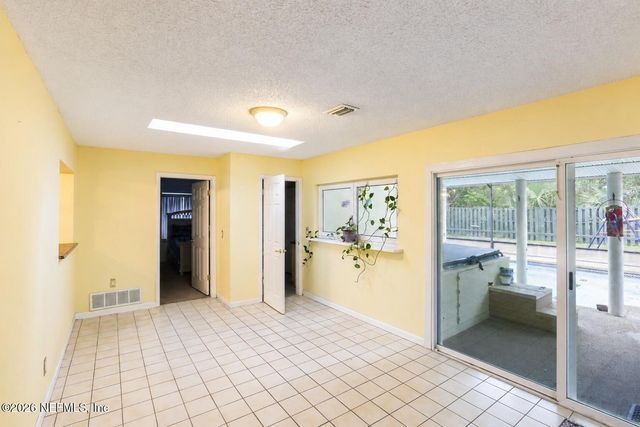 10 BLACKBURN Place, Palm Coast, FL 32137