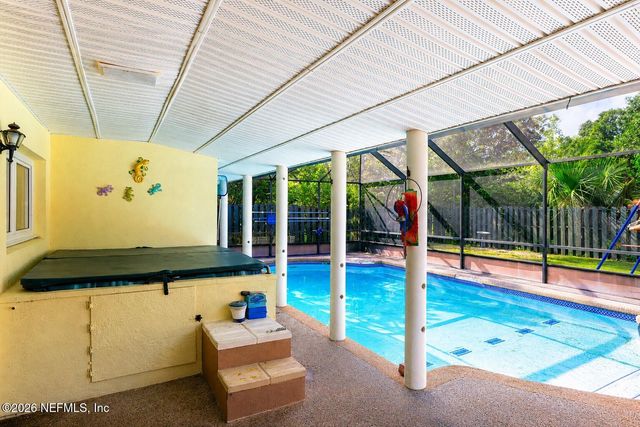 10 BLACKBURN Place, Palm Coast, FL 32137