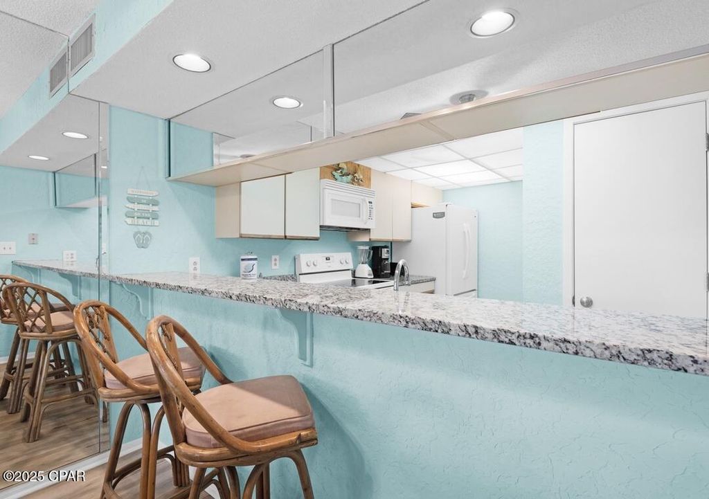 Image 10 of property listing at 520 N Richard Jackson Boulevard 2110, Panama City Beach, FL 32407