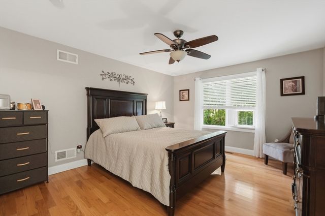 1001 Bayberry Drive, Dighton, MA 02715