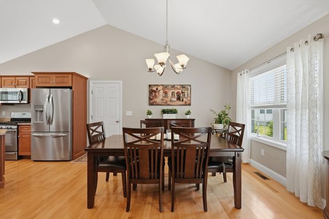 1001 Bayberry Drive, Dighton, MA 02715