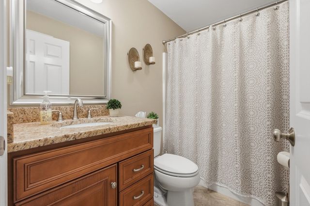 1001 Bayberry Drive, Dighton, MA 02715