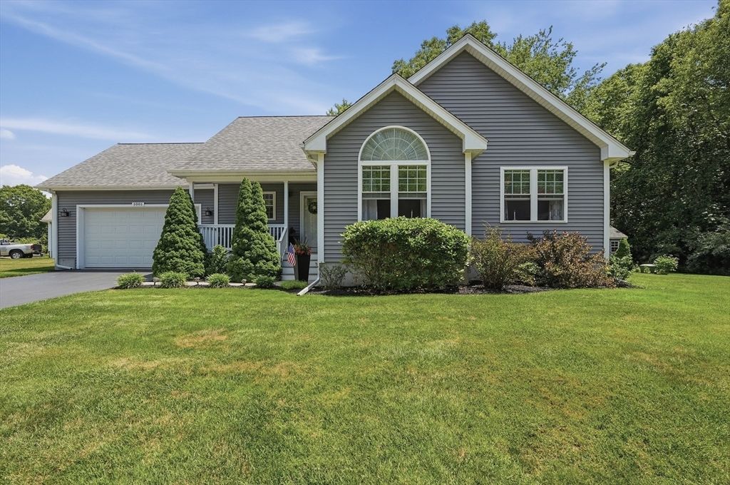 1001 Bayberry Drive, Dighton, MA 02715