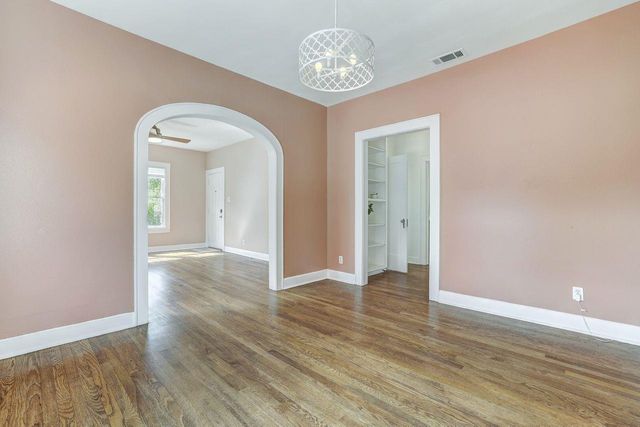 4412 Red River ST, Austin, TX 78751