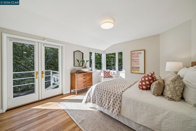 11 EL CAMINITO, Orinda, CA 94563