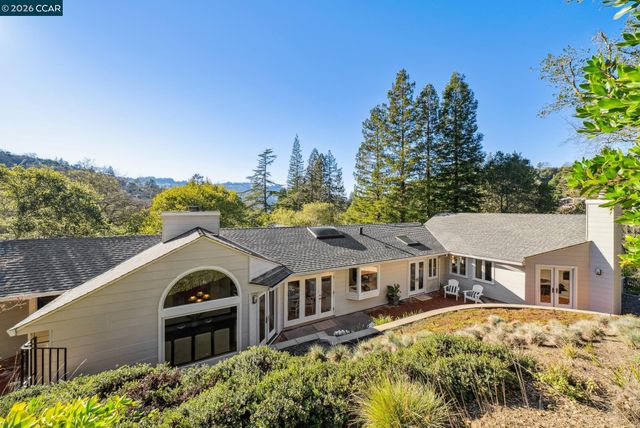 11 EL CAMINITO, Orinda, CA 94563