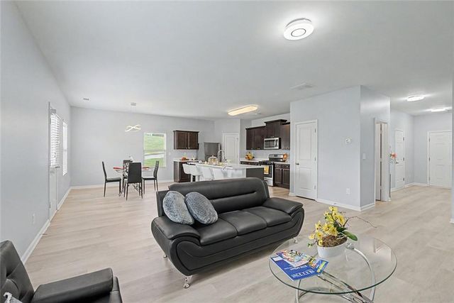 311 Merigold Way, Pendergrass, GA 30567