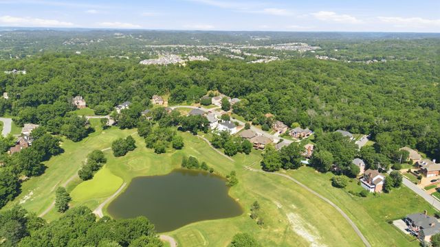 128 Spy Glass Way, Hendersonville, TN 37075