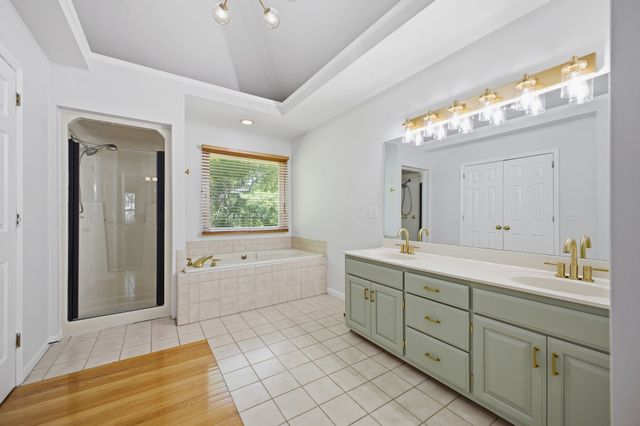 128 Spy Glass Way, Hendersonville, TN 37075