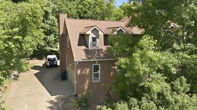 128 Spy Glass Way, Hendersonville, TN 37075